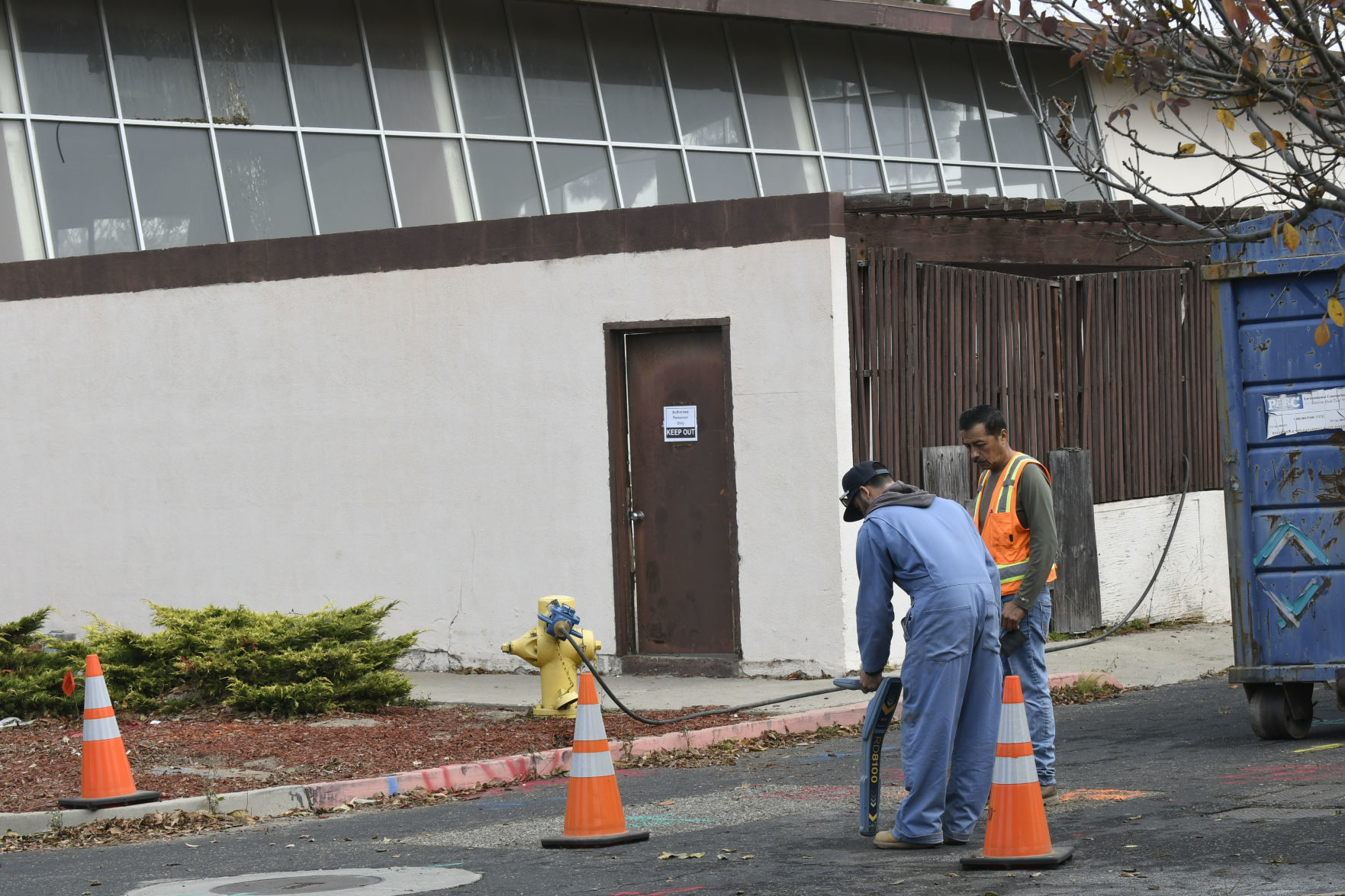 110619 Lompoc Pool demo 02.jpg